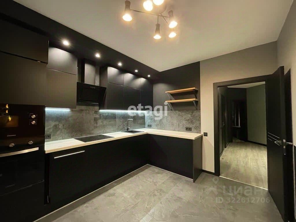 Продажа 2-комн квартиры на вторичном рынке улица Парфеновская, 7к1