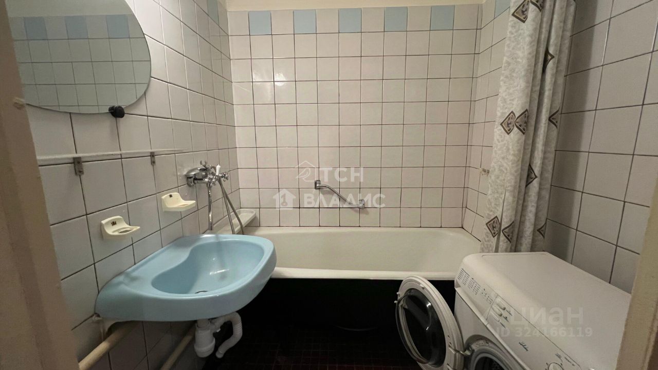 Продажа 1-комн квартиры на вторичном рынке Королев, проспект Космонавтов, 20/35