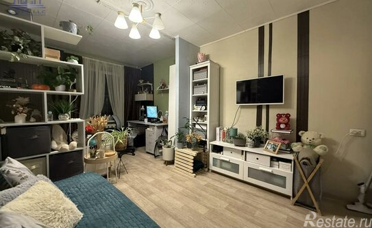 Продажа 2-комн квартиры на вторичном рынке Стойкости ул,  д. 14