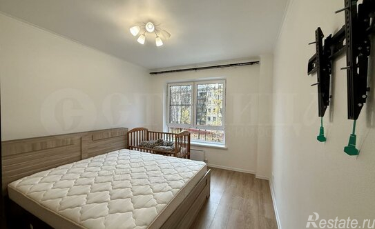 Продажа 2-комн квартиры на вторичном рынке Парковая 15-я ул,  д. 45