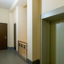 Продажа 1-комн квартиры на вторичном рынке Галерная улица,  д. 34