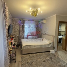 Продажа 5-комн квартиры на вторичном рынке Жуковка, улица Жемчужная