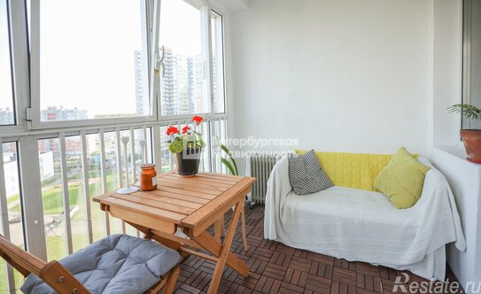 Продажа 3-комн квартиры на вторичном рынке Кудрово, ул Столичная,  д. 4,  к. 3