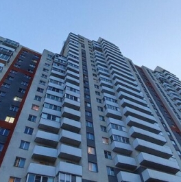 Продажа 1-комн квартиры на вторичном рынке ул Тихоокеанская,  д. 1,  к. 1 стр 1