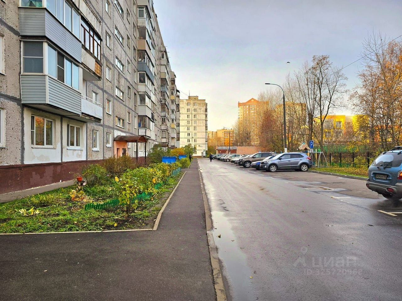 Продажа 2-комн квартиры на вторичном рынке Щелково, Пустовская улица,  д. 18