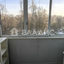 Продажа 3-комн квартиры на вторичном рынке ул Рокотова,  д. 3,  к. 2