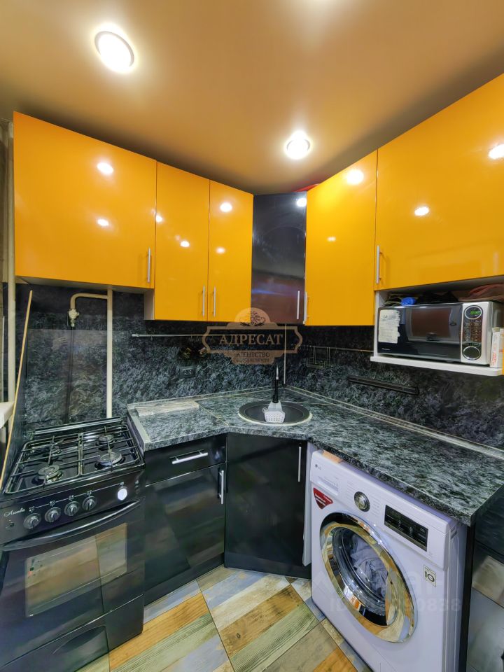 Продажа 3-комн квартиры на вторичном рынке улица Турку, 10К1
