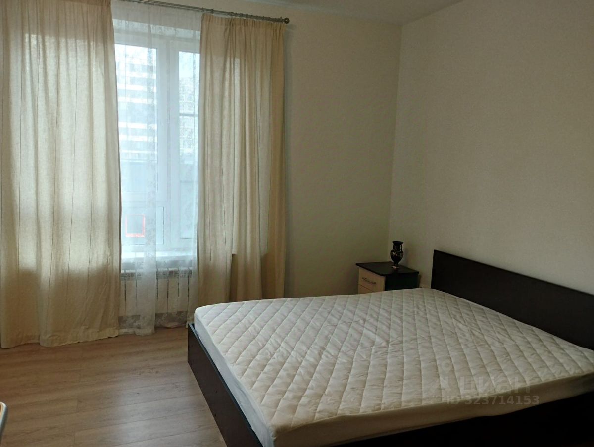 Аренда 2-комн квартиры на вторичном рынке Шелихова проезд,  д. 9к1