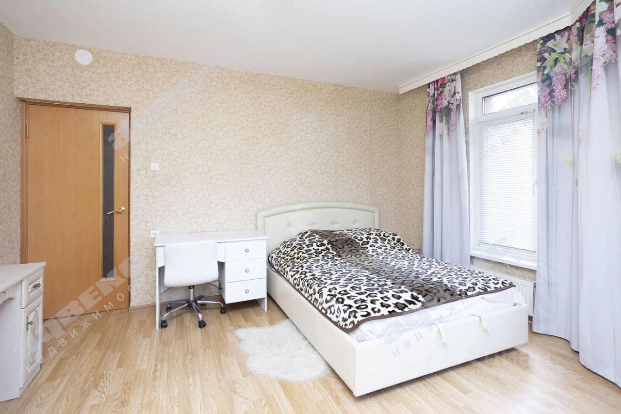 Продажа 2-комн квартиры на вторичном рынке Народная улица, 53к3