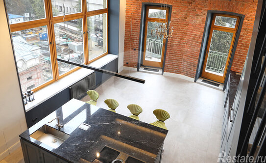 Аренда 4-комн квартиры на вторичном рынке Знаменский Б. пер,  д. 4