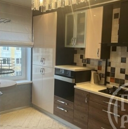 Продажа 3-комн квартиры на вторичном рынке Сестрорецк г, Александра Паншина ул,  д. 21