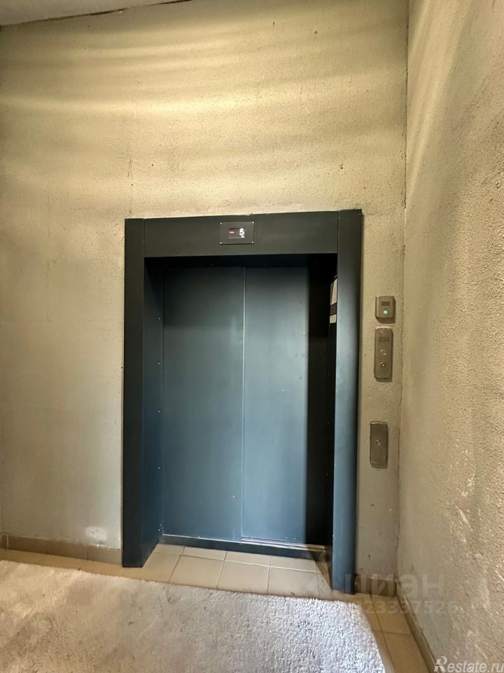 Продажа гаража улица Римского-Корсакова,  д. 11 к12