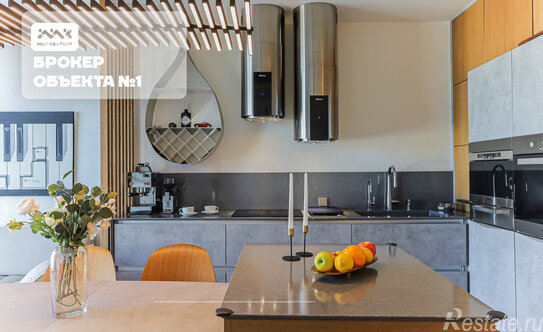 Продажа 3-комн квартиры на вторичном рынке Приморский пр-кт,  д. 52 к1