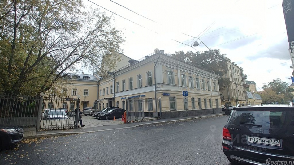 Аренда отдельного здания Покровский бульвар,  д. 6/20 с2