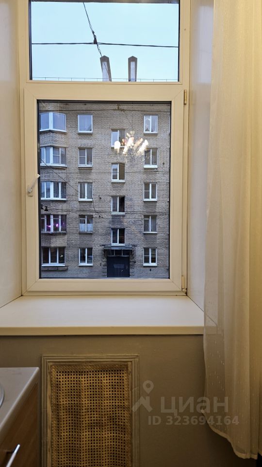 Аренда 1-комн квартиры на вторичном рынке Малый ВО пр-кт