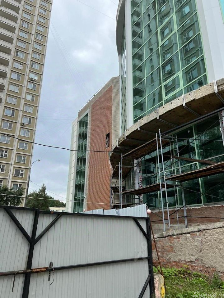 Продажа торгового помещения улица Барышиха,  д. 25