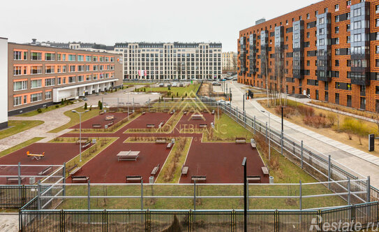 Продажа 2-комн квартиры на вторичном рынке Петровский пр-кт,  д. 11 к2