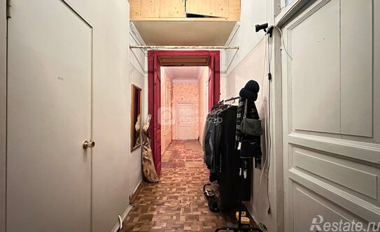 Продажа 2-комн квартиры на вторичном рынке Караванная улица,  д. 11/64