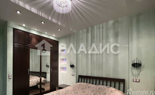 Продажа 3-комн квартиры на вторичном рынке Авиационная улица