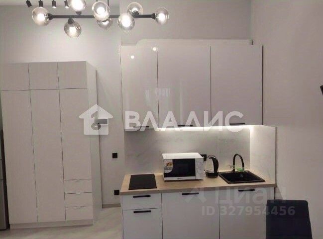 Продажа 2-комн квартиры на вторичном рынке Варшавское шоссе, 17С5
