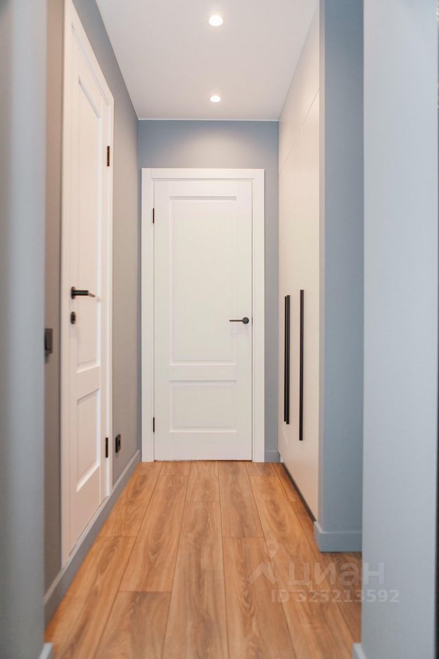 Продажа 1-комн квартиры на вторичном рынке проспект Славы, 30К1