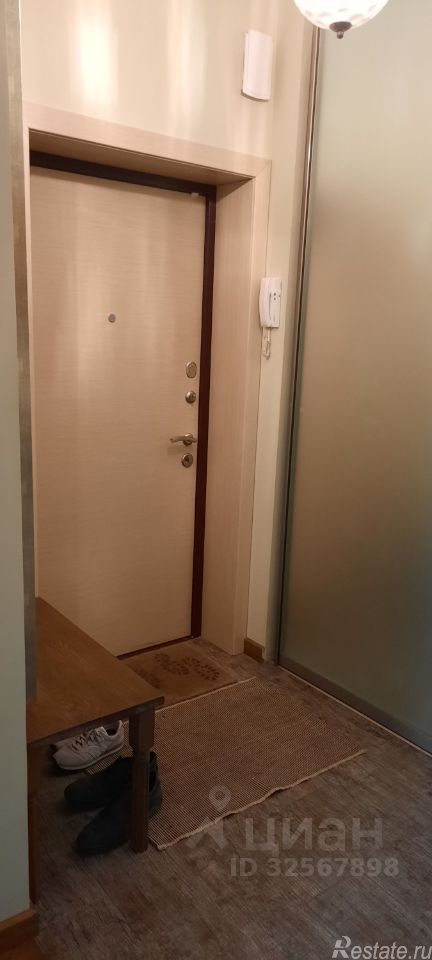 Продажа 2-комн квартиры на вторичном рынке Уланский переулок,  д. 11А