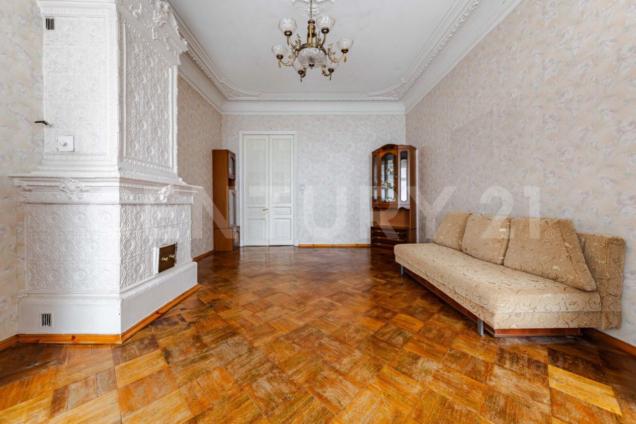 Продажа 2-комн квартиры на вторичном рынке Большая Пушкарская улица, 45