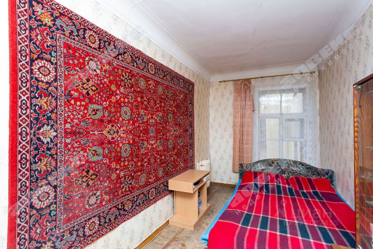 Продажа 4-комн квартиры на вторичном рынке Пушкинская улица, 20