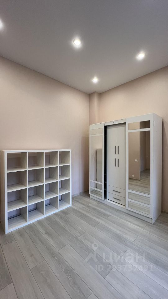 Продажа 1-комн квартиры на вторичном рынке Лиственная улица, 18к1