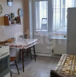 Продажа 1-комн квартиры на вторичном рынке Союзный проспект,  д. 15 к2