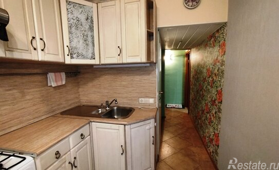 Продажа 2-комн квартиры на вторичном рынке Сиреневый бульвар,  д. 27 к1