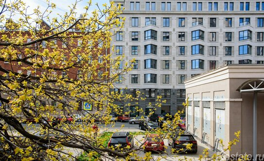 Продажа 3-комн квартиры на вторичном рынке Барочная улица,  д. 6