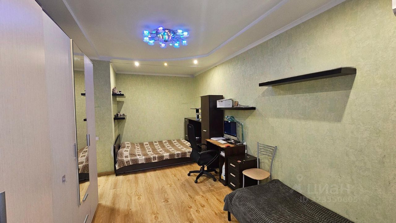 Продажа 1-комн квартиры на вторичном рынке Октябрьский пгт, улица Спортивная, 2