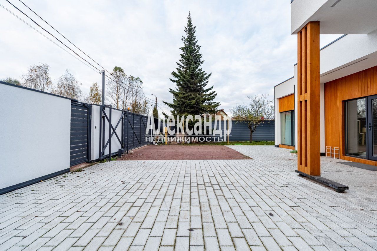 Продажа дома Горелово тер., улица Колхозная, 19