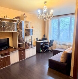 Продажа 3-комн квартиры на вторичном рынке Краснопутиловская ул,  д. 45