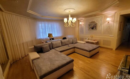 Продажа 4-комн квартиры на вторичном рынке Последний переулок,  д. 14