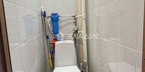 3-комн квартира улица Тамбасова, 2К3