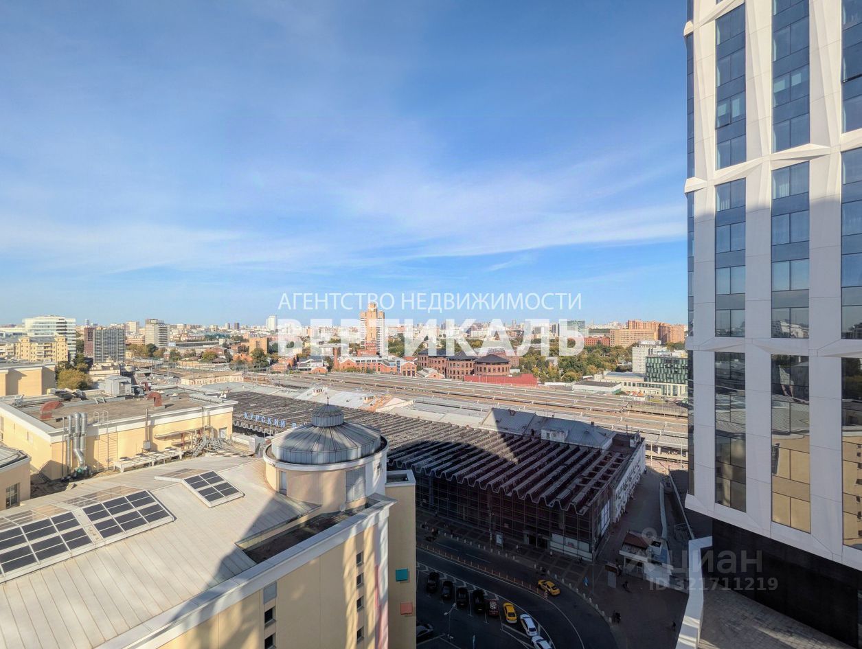 Аренда 3-комн квартиры на вторичном рынке площадь Курского Вокзала, 1