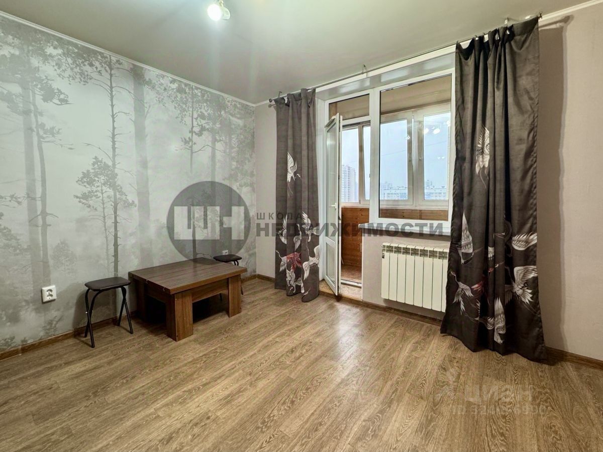 Продажа студии Кондратьевский проспект, 70к1