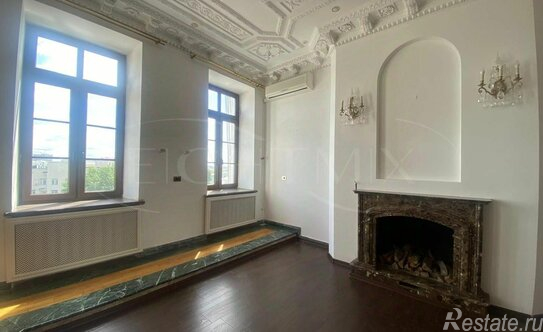 Продажа 4-комн квартиры на вторичном рынке Архангельский переулок,  д. 9