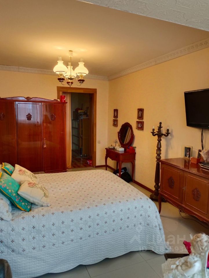 Продажа 3-комн квартиры на вторичном рынке Коломна, улица Филина, 5