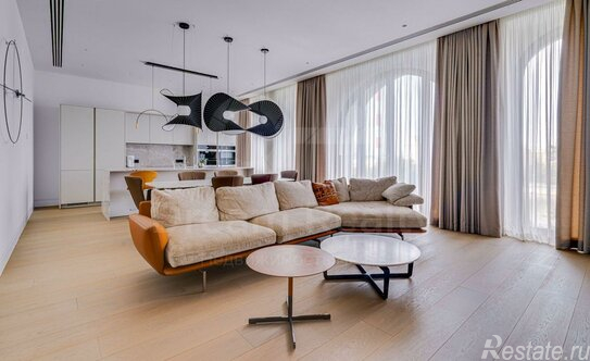 Продажа 3-комн квартиры на вторичном рынке Тружеников 1-й пер,  д. 16