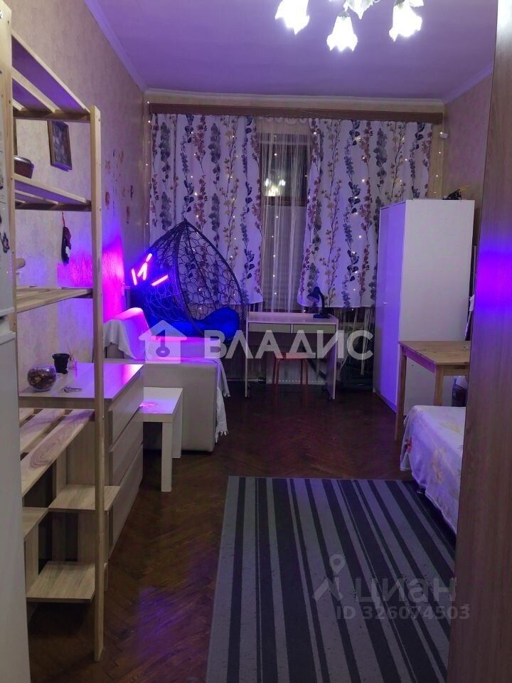 Продажа комнаты Реки Фонтанки наб,  д. 137