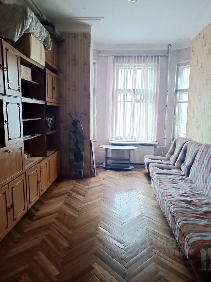 Продажа 4-комн квартиры на вторичном рынке Тележная улица, 15