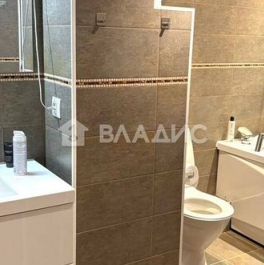 Продажа 3-комн квартиры на вторичном рынке улица Савушкина