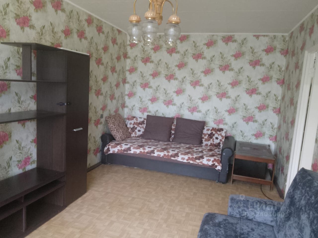 Продажа 2-комн квартиры на вторичном рынке Волосово, улица Красных Командиров, 18