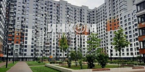 3-комн квартира Климентовский пер,  д. 2