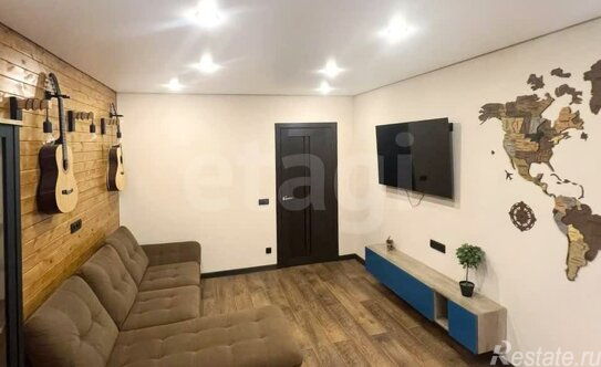 Продажа 2-комн квартиры на вторичном рынке Славянская улица,  д. 28