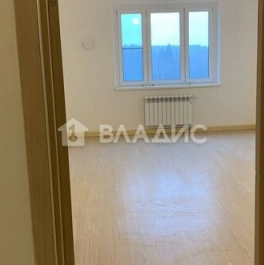 Продажа 3-комн квартиры на вторичном рынке Кварцевая ул,  д. 5 к1
