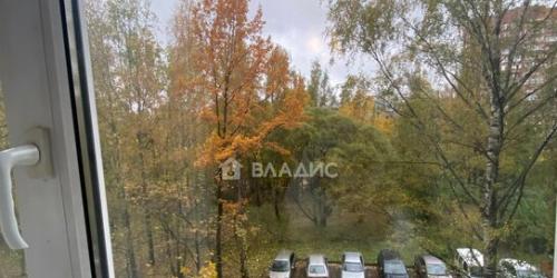2-комн квартира Большевиков пр-кт,  д. 5